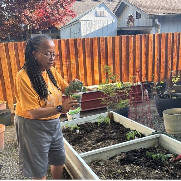 West Coast Connection- Shopping your sunsets with us - Picture 2 of 7